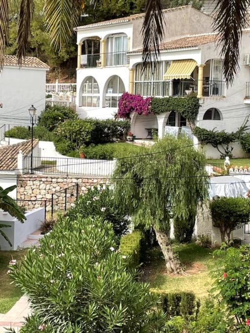 Apartmán Lux 2 Kmr App Stella Blanca Met Zwembaden Airco En Zeezicht Fuengirola Exteriér fotografie