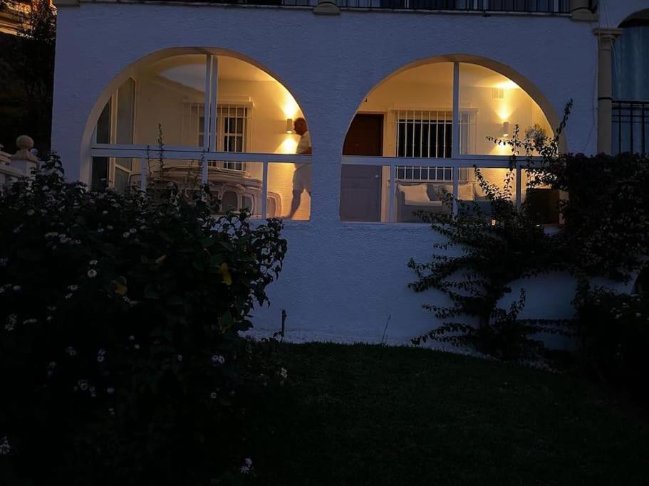 Apartmán Lux 2 Kmr App Stella Blanca Met Zwembaden Airco En Zeezicht Fuengirola Exteriér fotografie